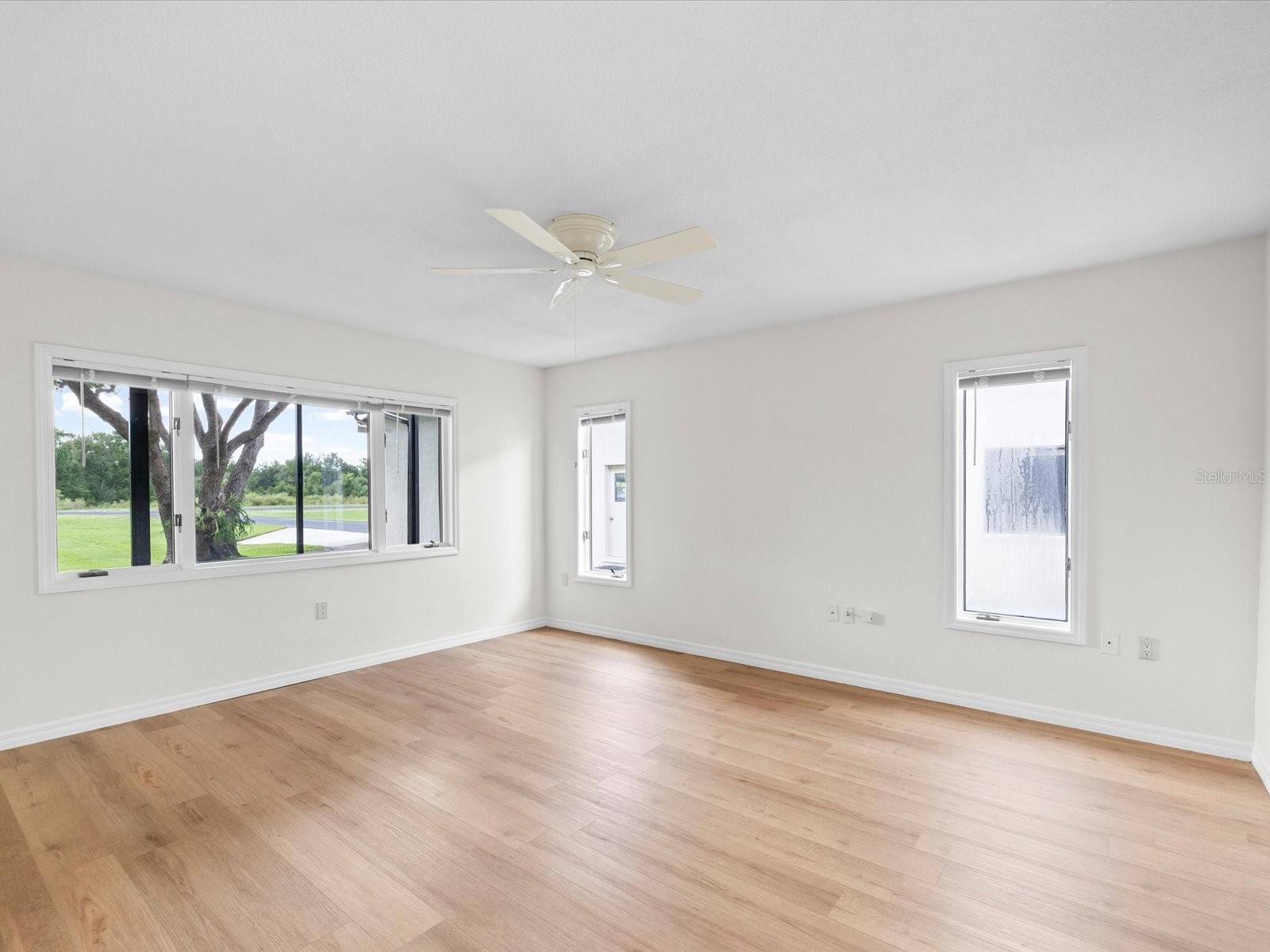 8720 Airway Boulevard New Port Richey FL 34654 W7887884 image23