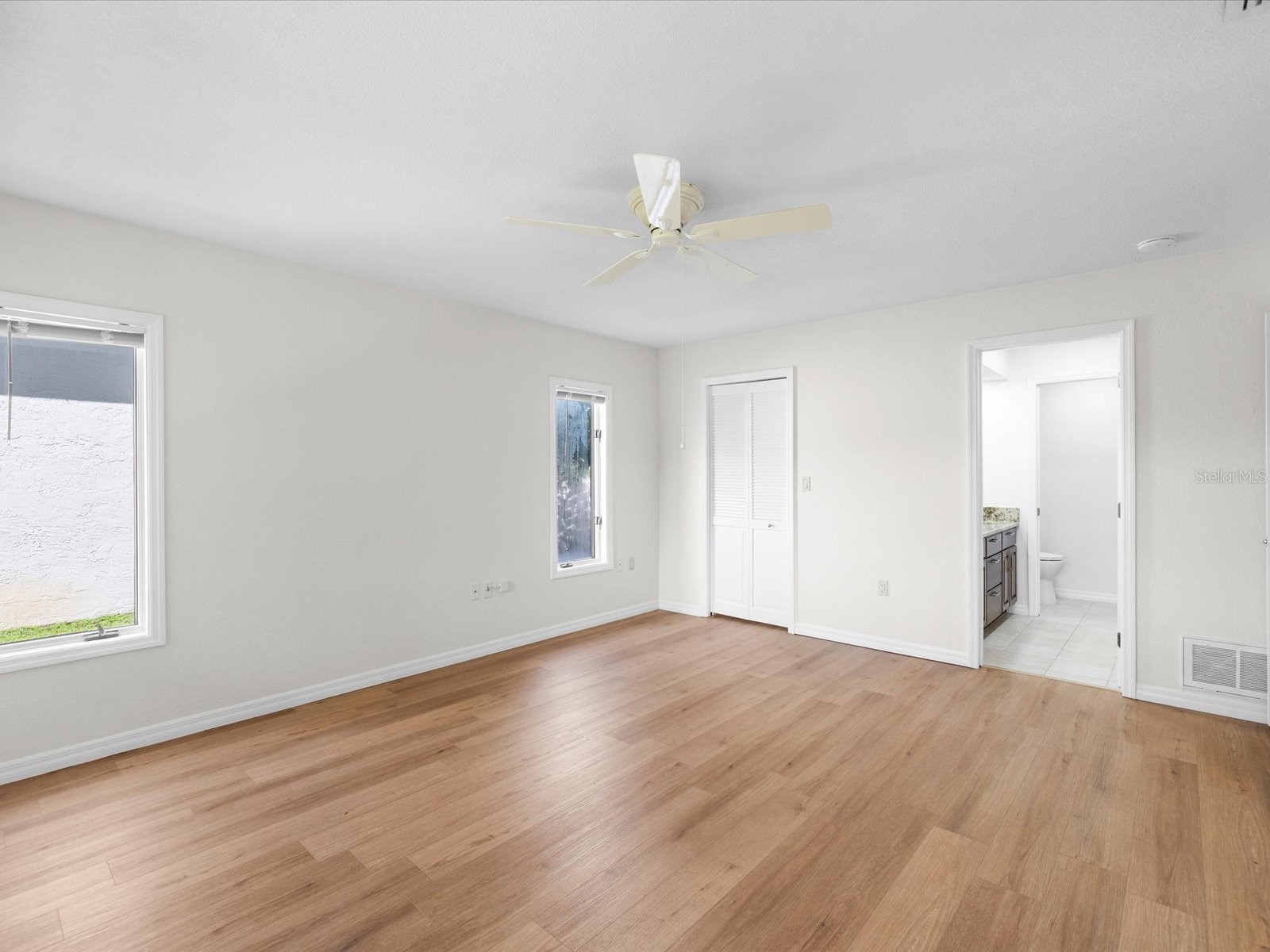 8720 Airway Boulevard New Port Richey FL 34654 W7887884 image40