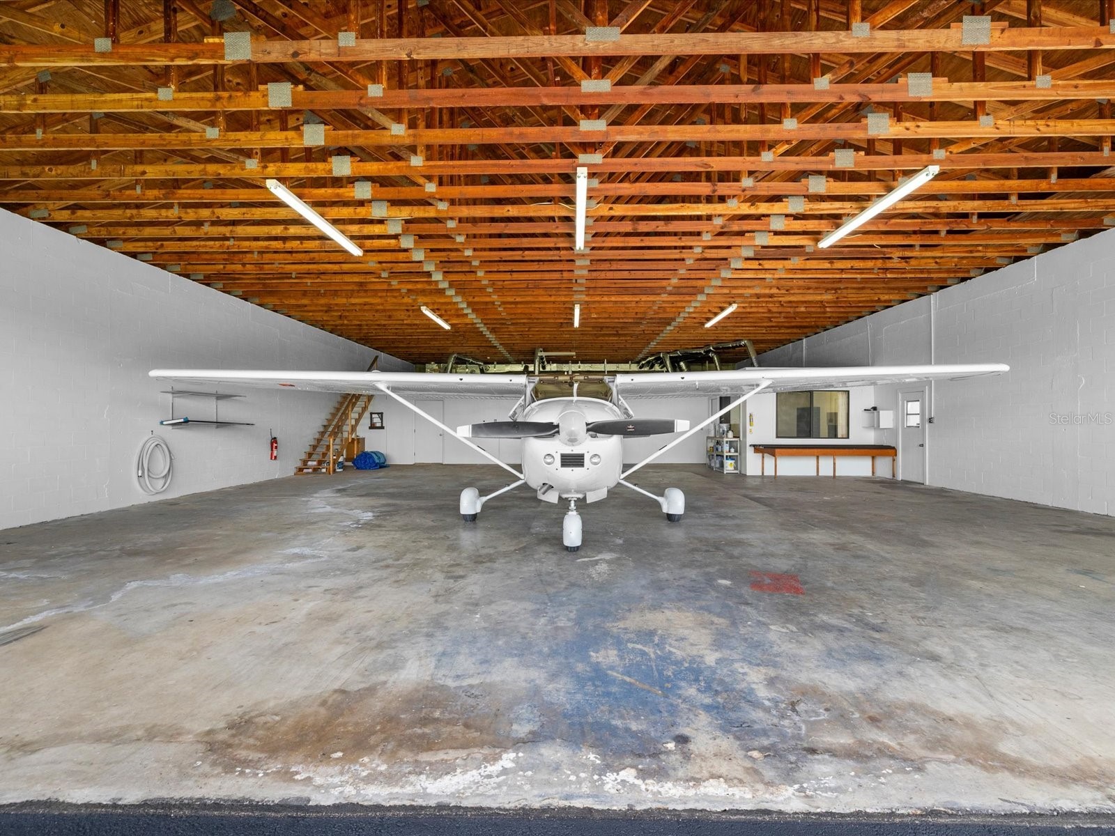 8720 Airway Boulevard New Port Richey FL 34654 W7887884 image58