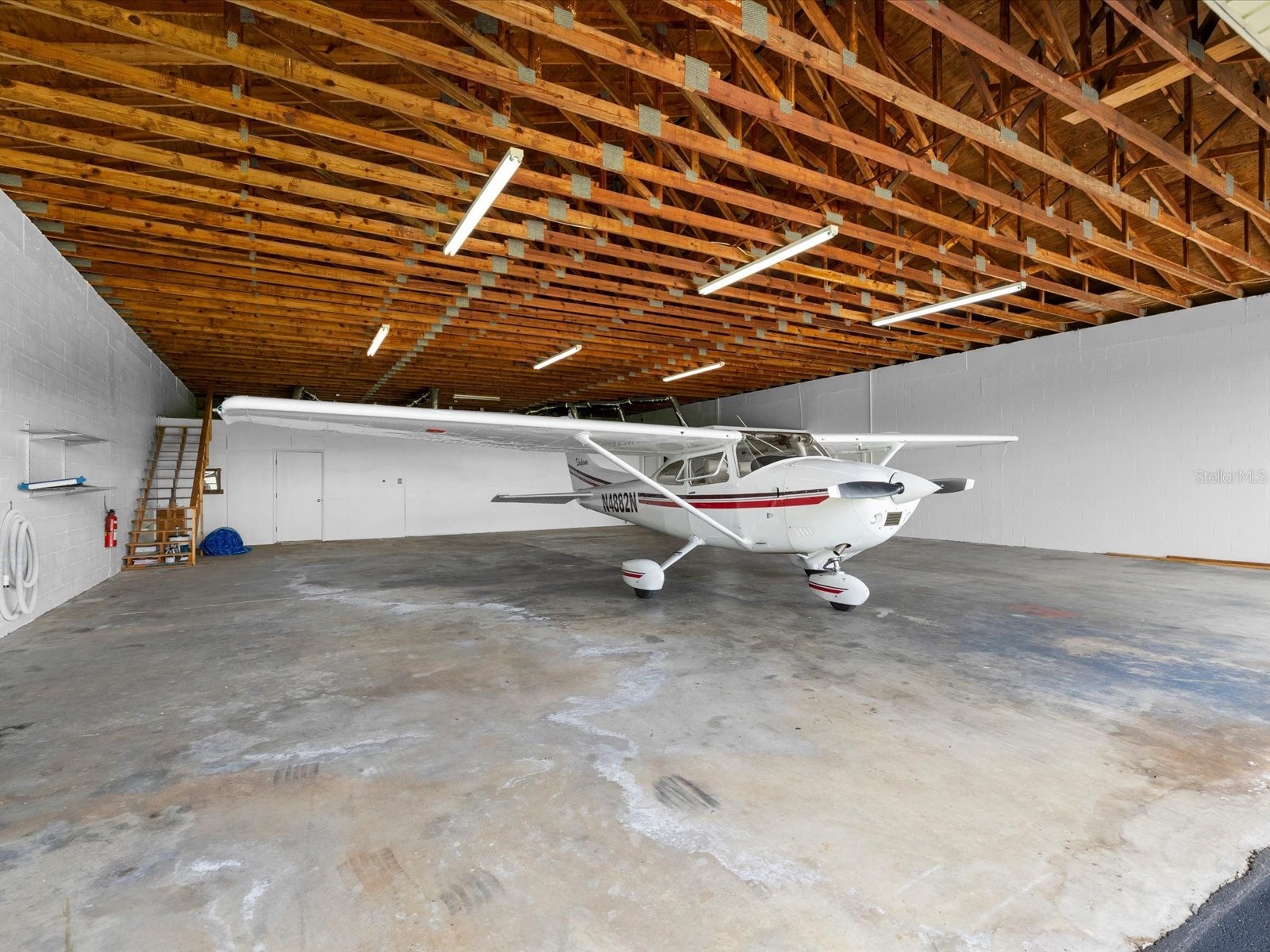 8720 Airway Boulevard New Port Richey FL 34654 W7887884 image59