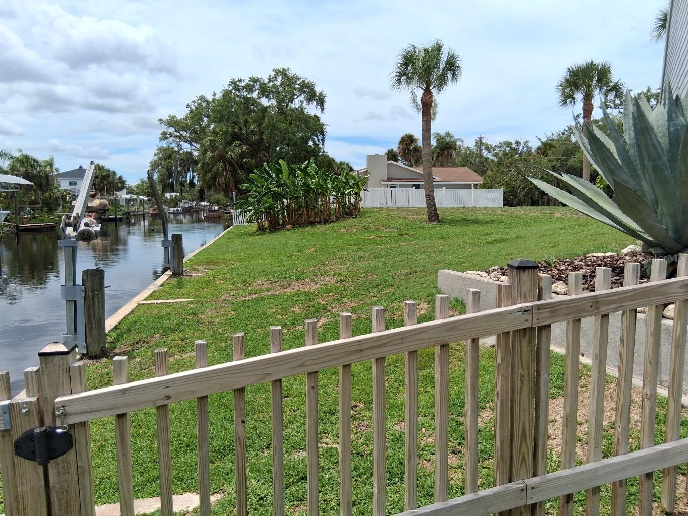8720 Betty Street Port Richey FL 34668 W7886023 image80