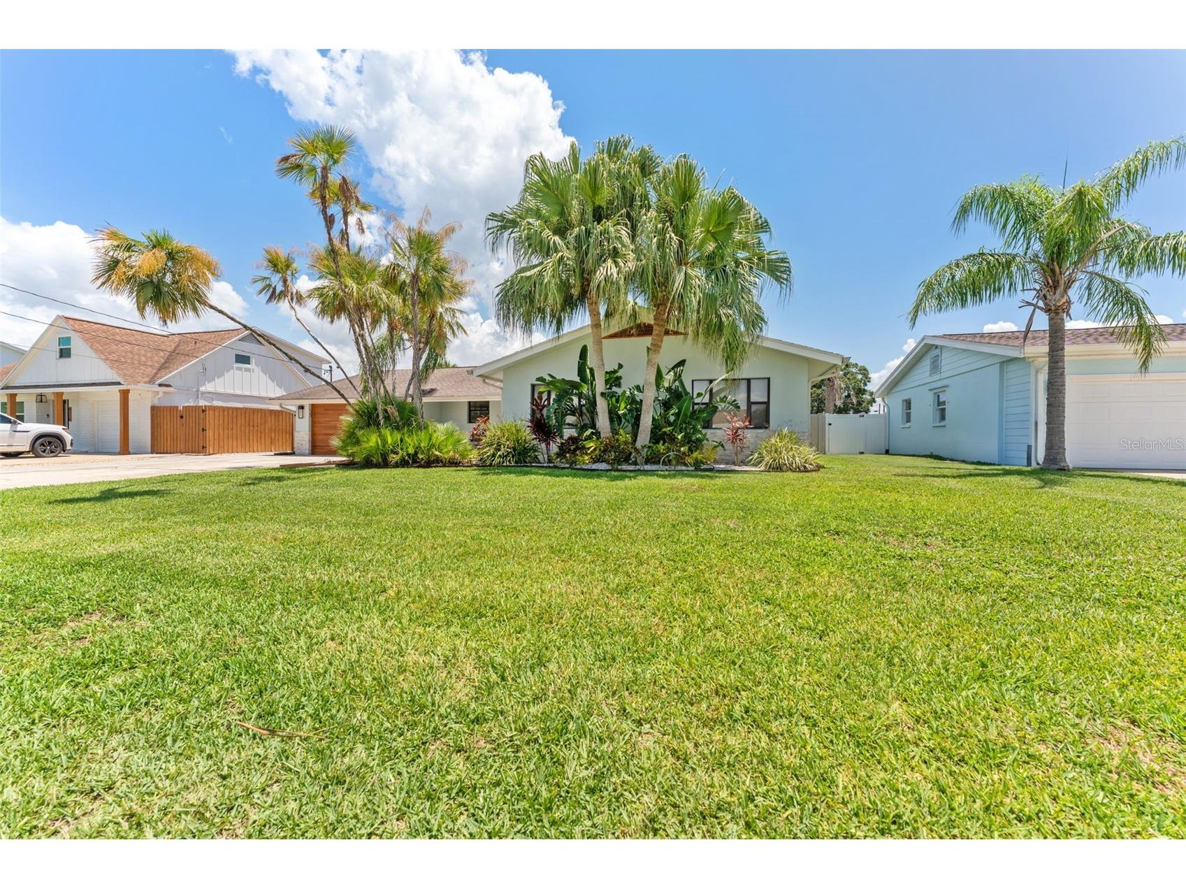 8720 Hickorywood Lane Tampa FL 33615 TB8433715 image3