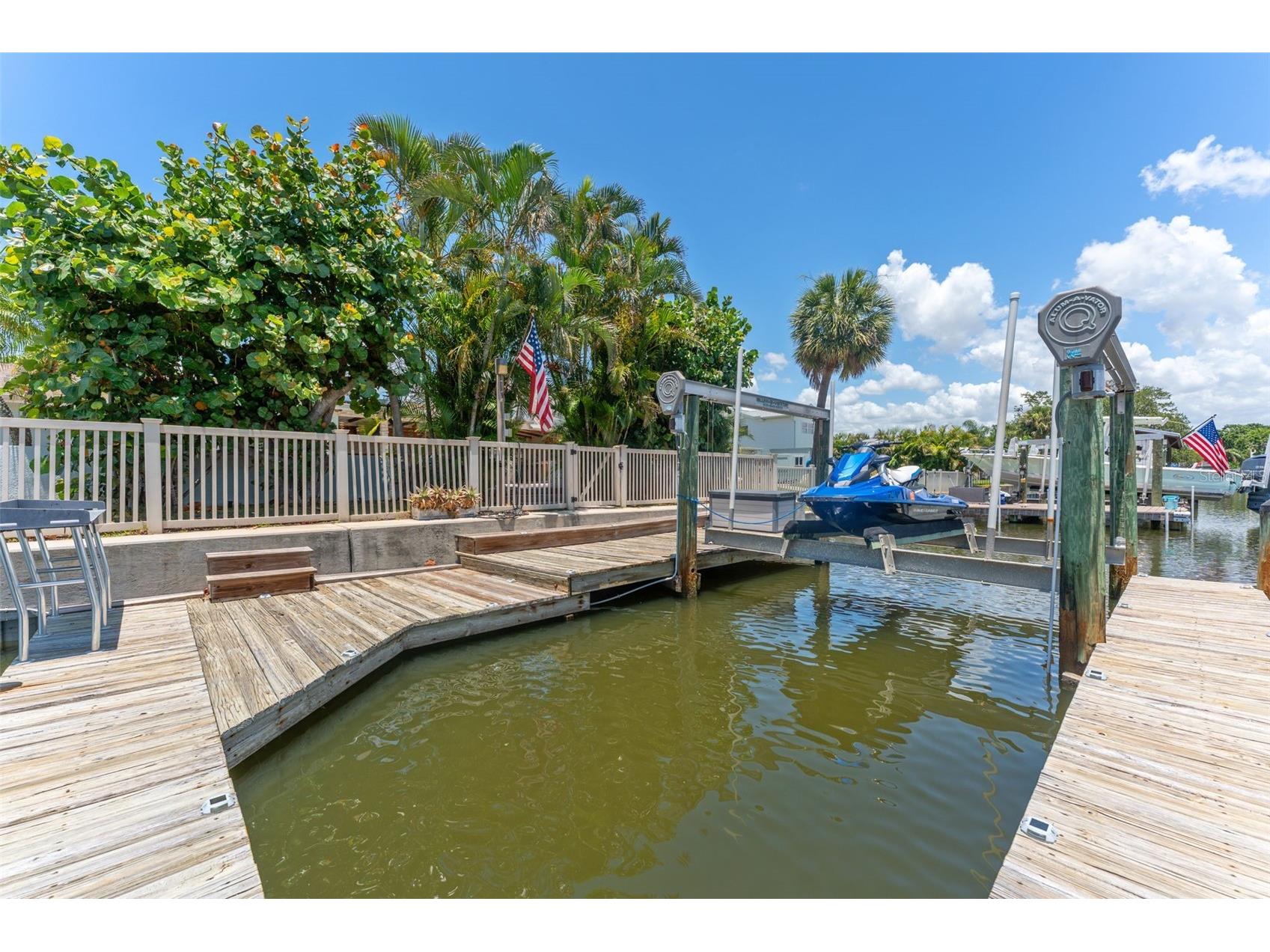 8720 Hickorywood Lane Tampa FL 33615 TB8433715 image37