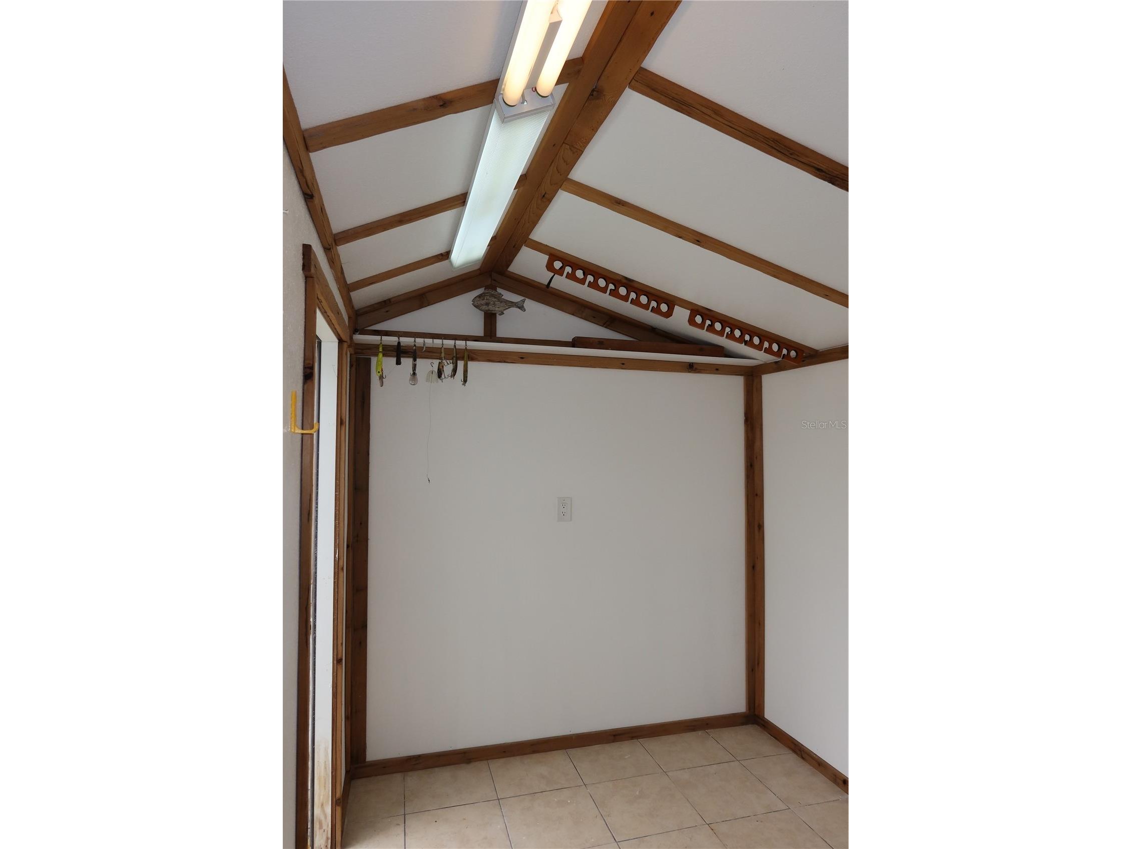 8720 Hickorywood Lane Tampa FL 33615 TB8433715 image46