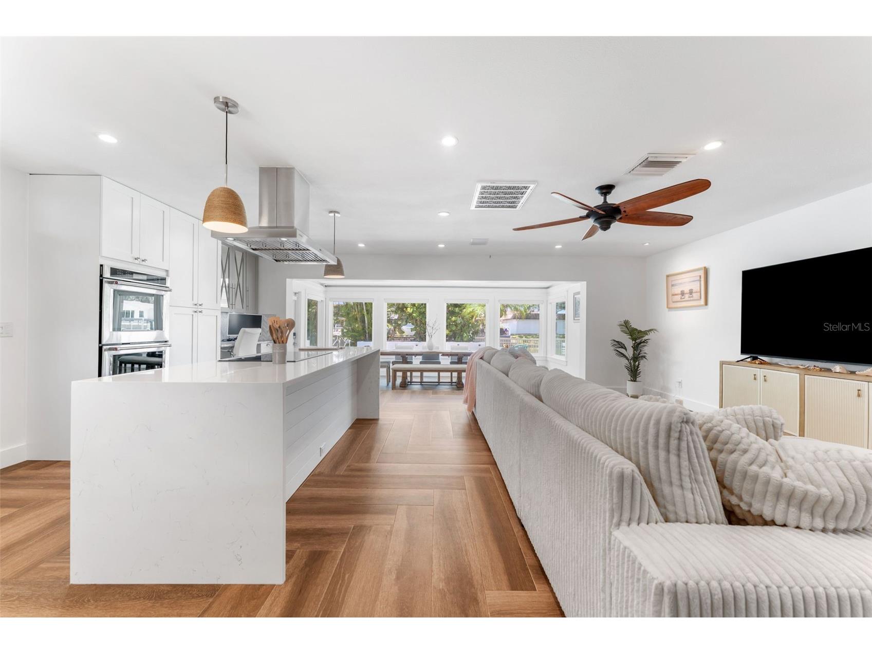 8720 Hickorywood Lane Tampa FL 33615 TB8433715 image6