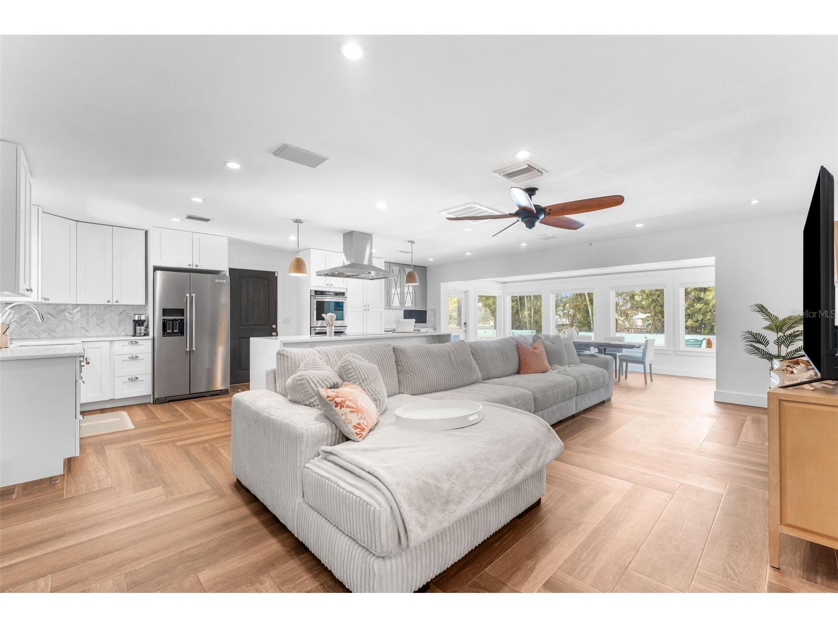 8720 Hickorywood Lane Tampa FL 33615 TB8433715 image8