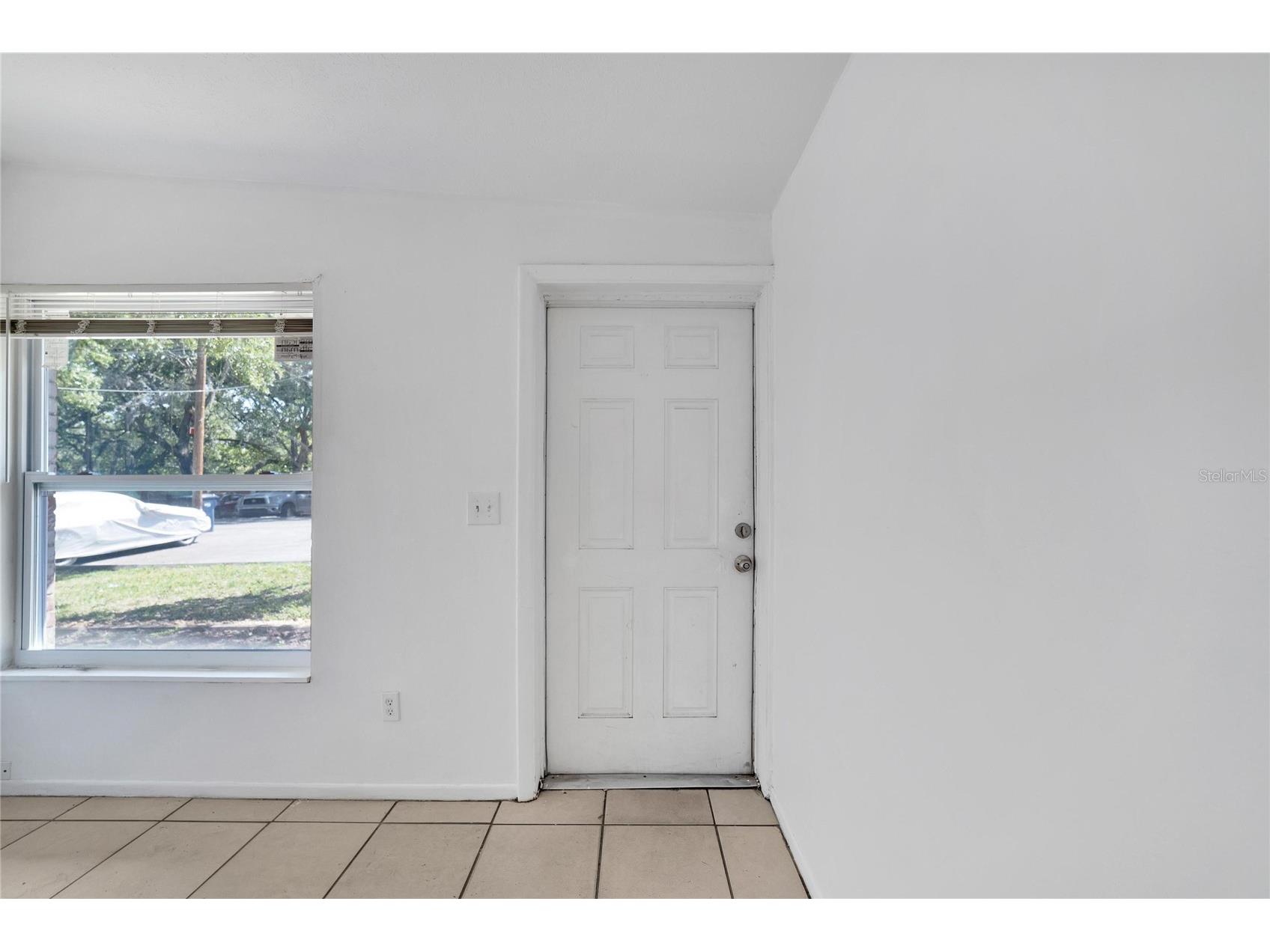 8720 N 48th Street Tampa FL 33617 TB8471903 image11