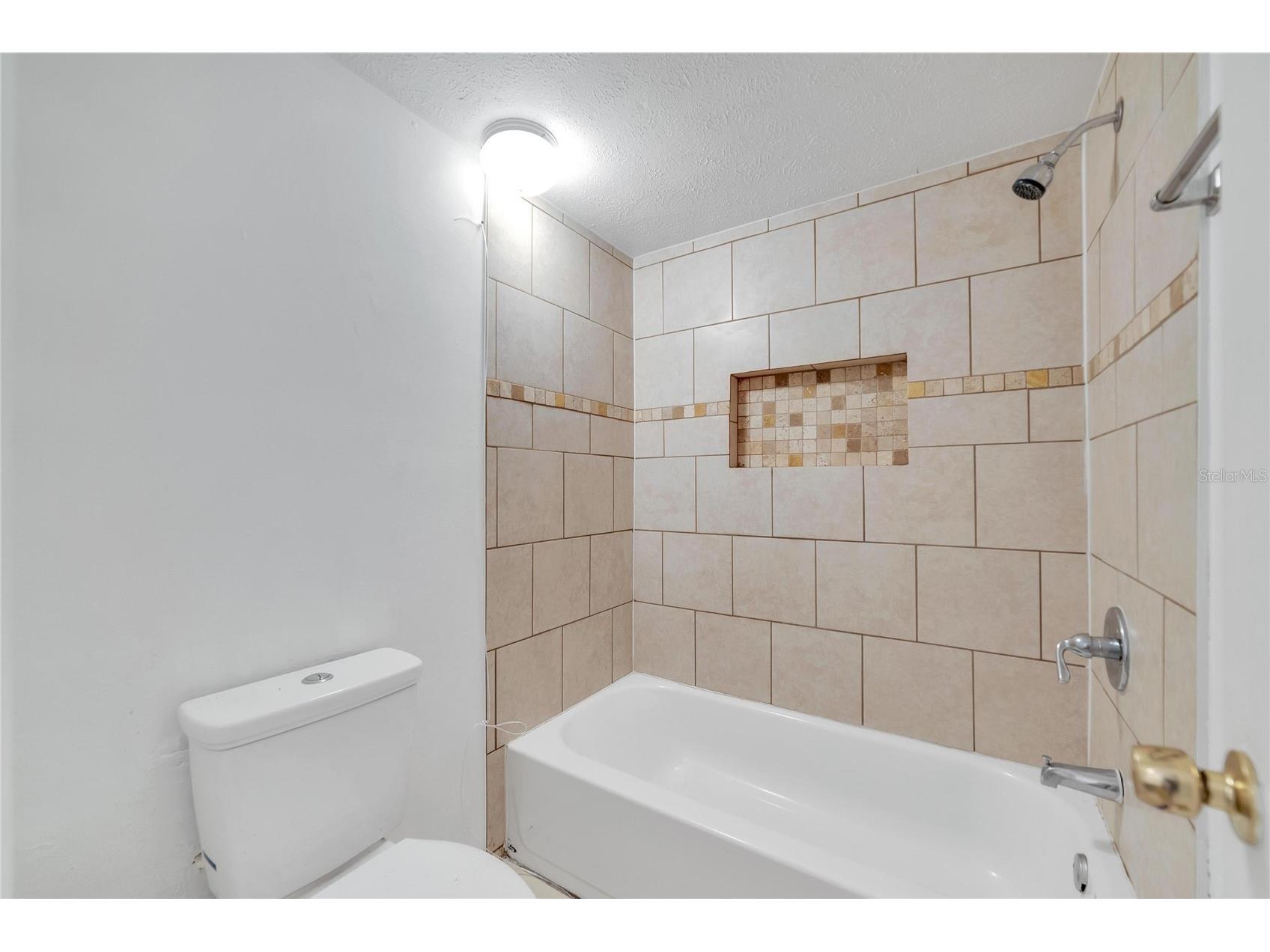 8720 N 48th Street Tampa FL 33617 TB8471903 image24