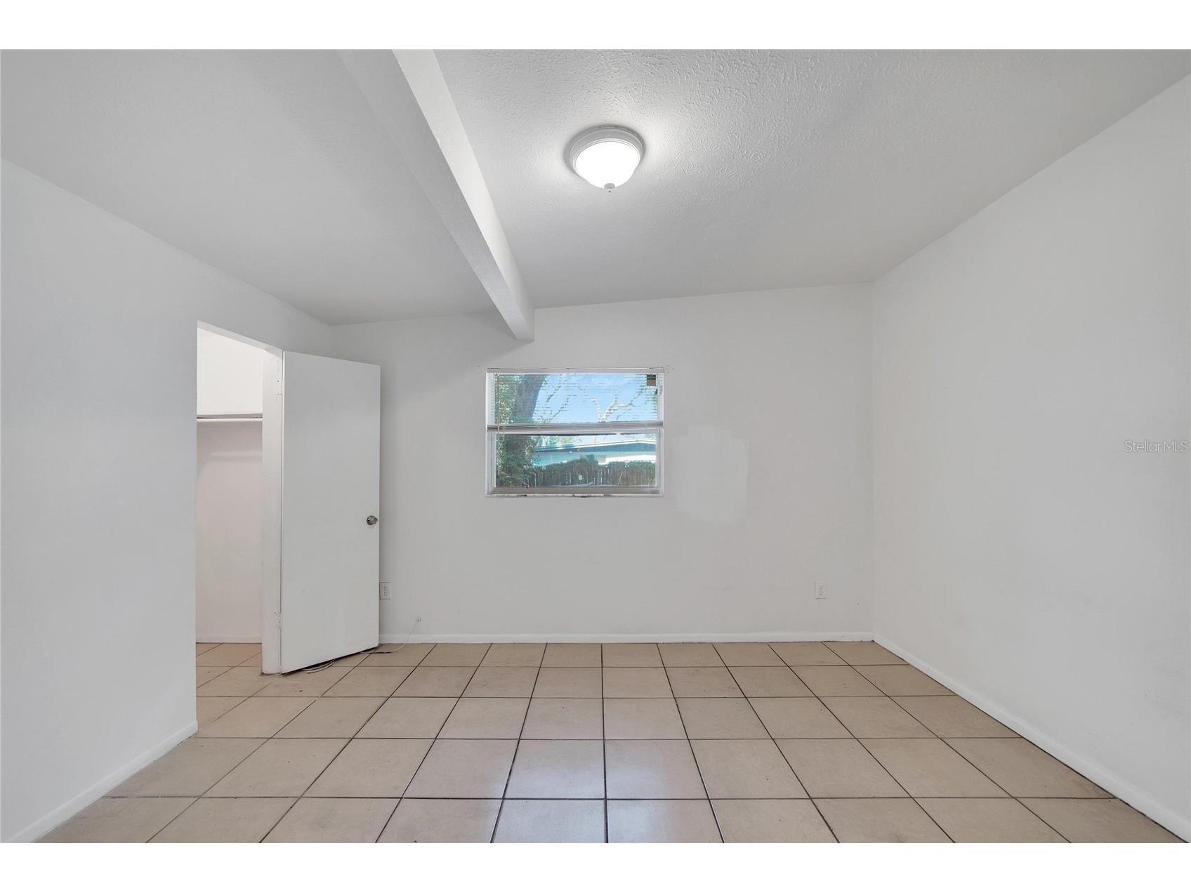 8720 N 48th Street Tampa FL 33617 TB8471903 image29