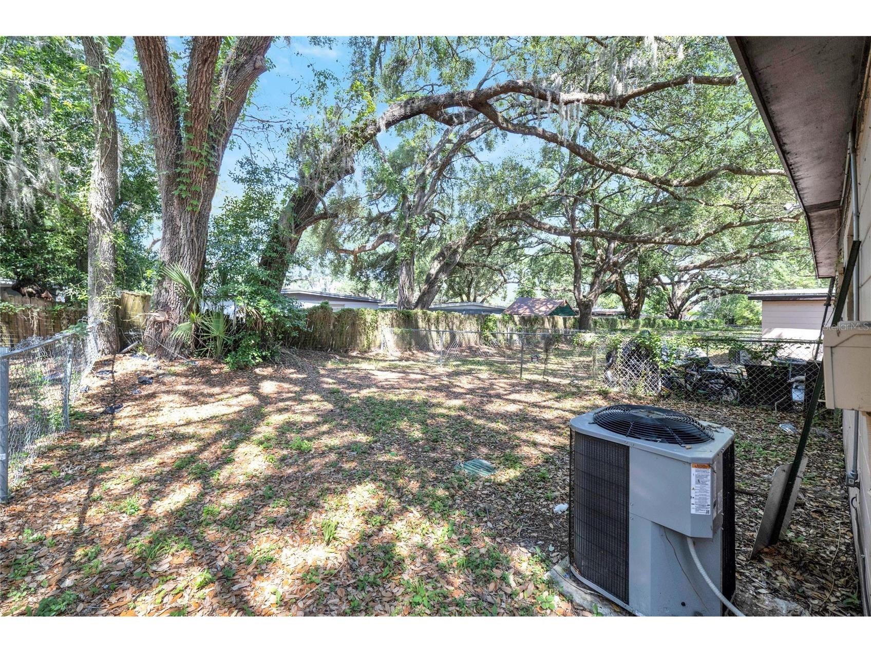 8720 N 48th Street Tampa FL 33617 TB8471903 image7