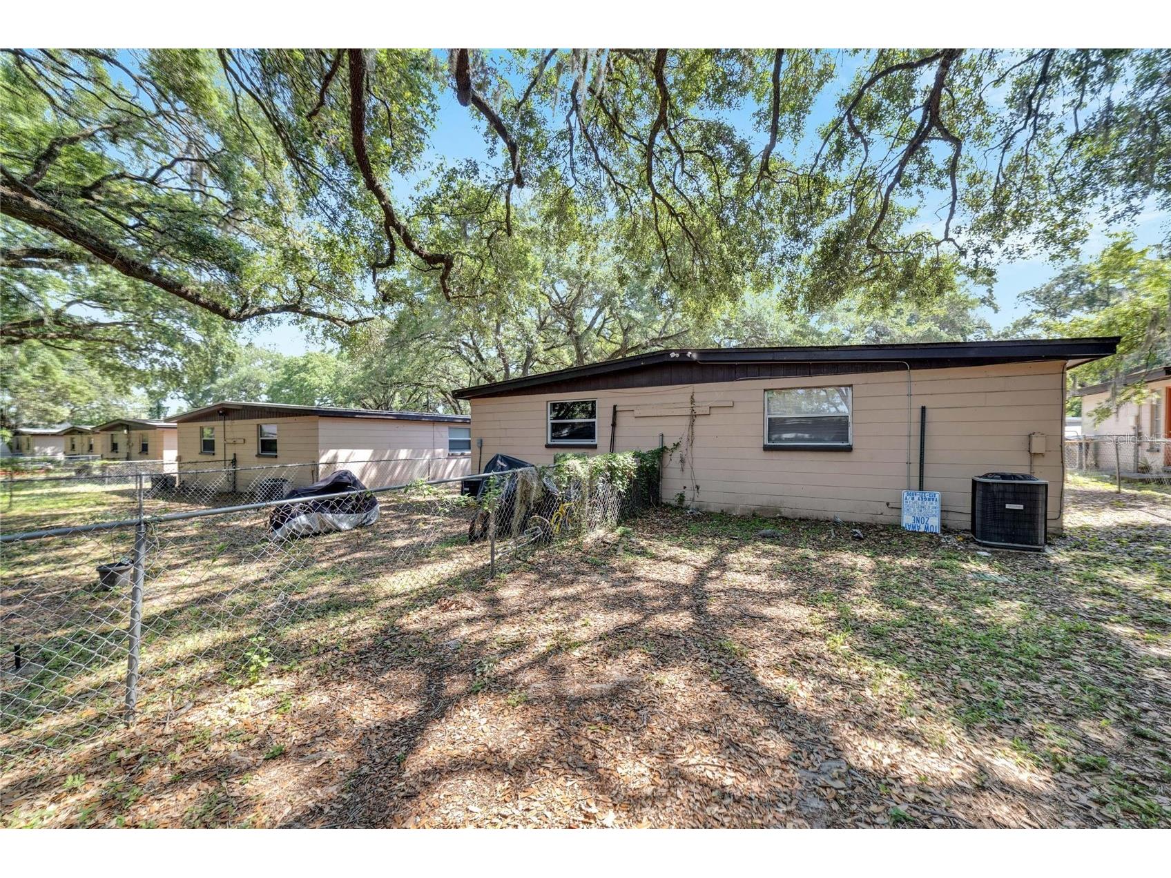 8720 N 48th Street Tampa FL 33617 TB8471903 image8