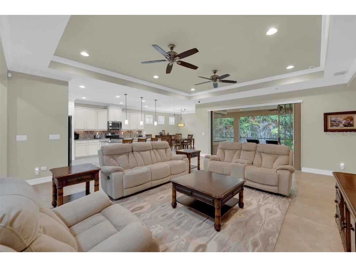 8720 Westwood Oaks Place Fort Myers FL 33908 C7517250 image4