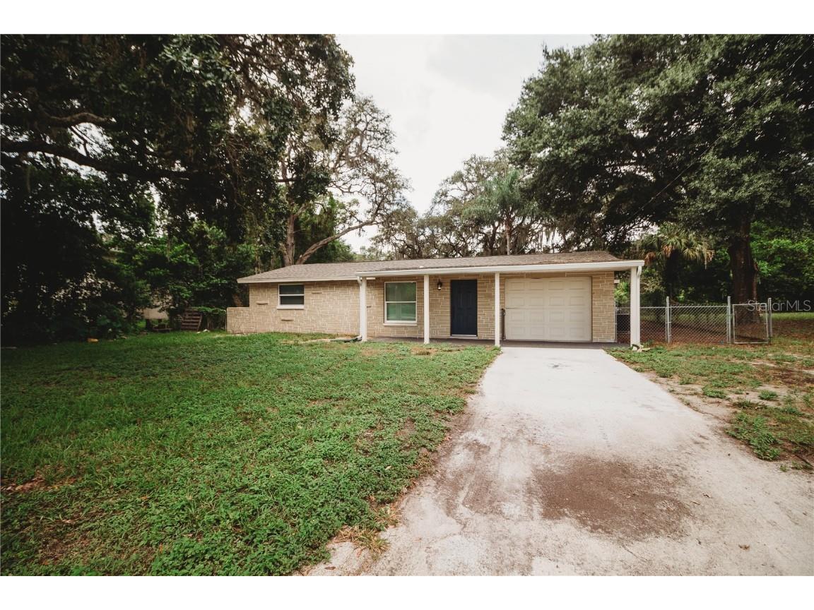 8721 Bass Lake Drive New Port Richey FL 34654 W7857265 image1