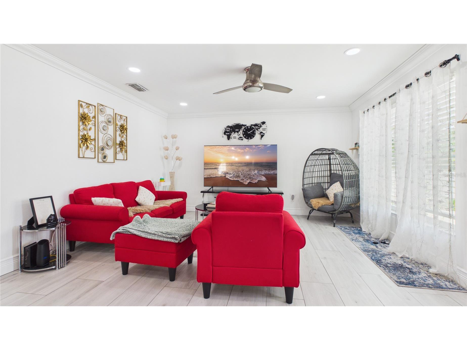 8721 N Orangeview Avenue Tampa FL 33617 TB8510073 image15