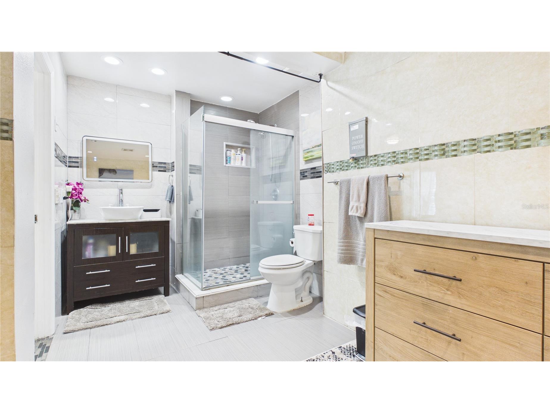8721 N Orangeview Avenue Tampa FL 33617 TB8510073 image35