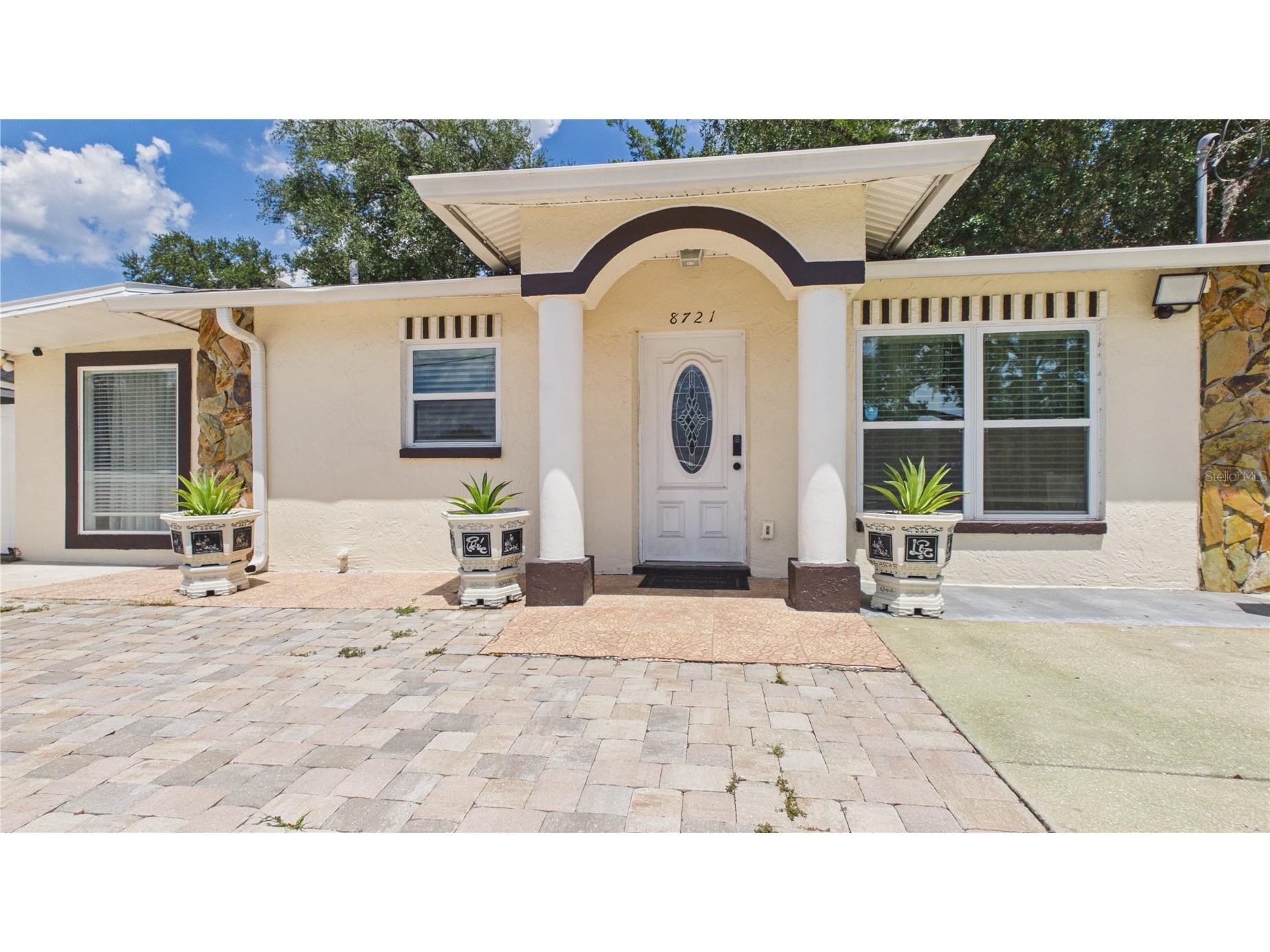 8721 N Orangeview Avenue Tampa FL 33617 TB8510073 image5