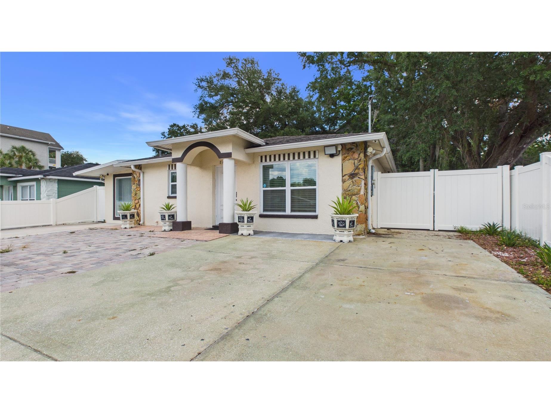 8721 N Orangeview Avenue Tampa FL 33617 TB8510073 image7