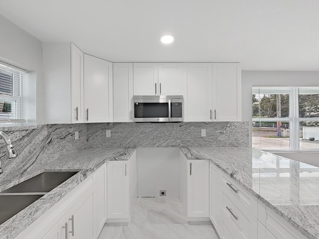 8721 N River Forest Circle Tampa FL 33604 TB8436401 image18