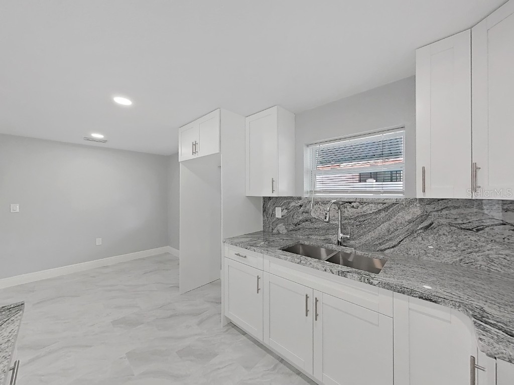 8721 N River Forest Circle Tampa FL 33604 TB8436401 image20