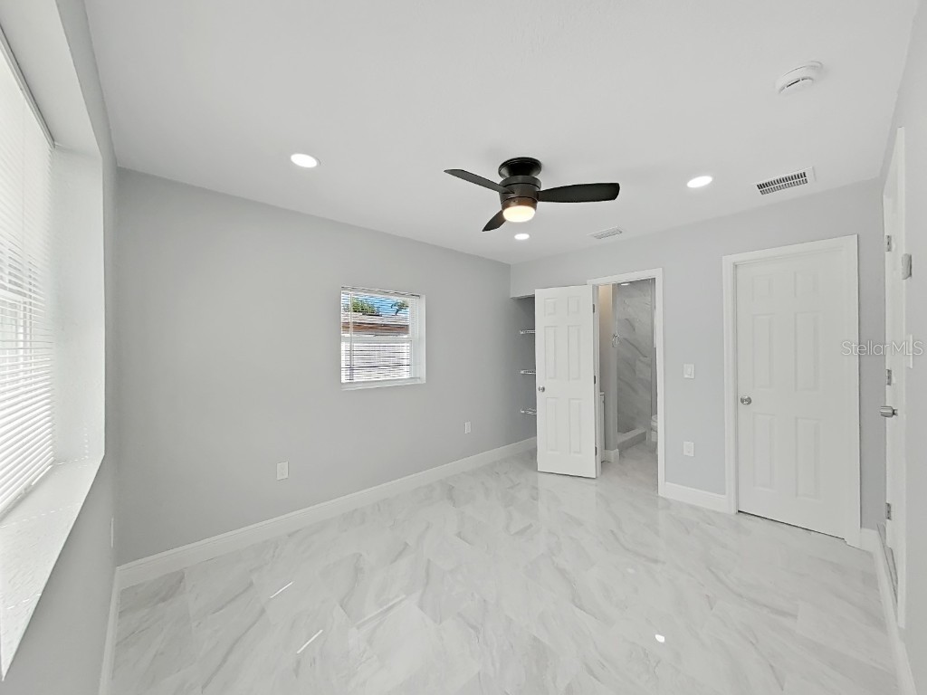 8721 N River Forest Circle Tampa FL 33604 TB8436401 image23