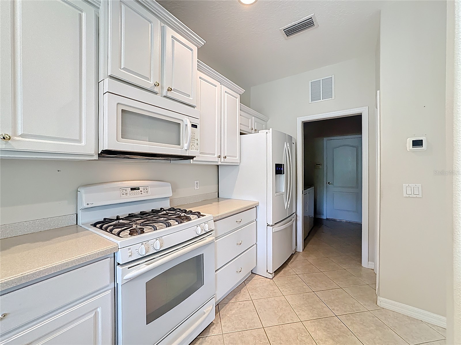 8721 Stone Harbour Loop Bradenton FL 34212 A4689951 image18
