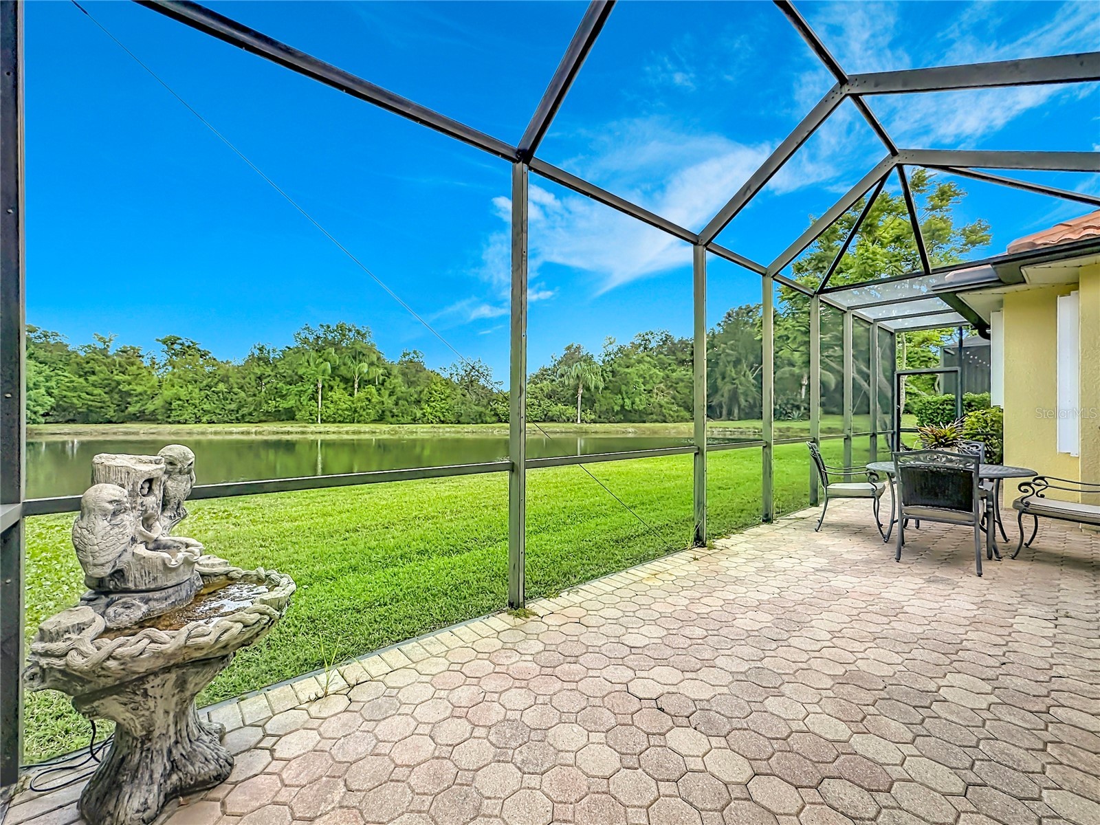 8721 Stone Harbour Loop Bradenton FL 34212 A4689951 image3
