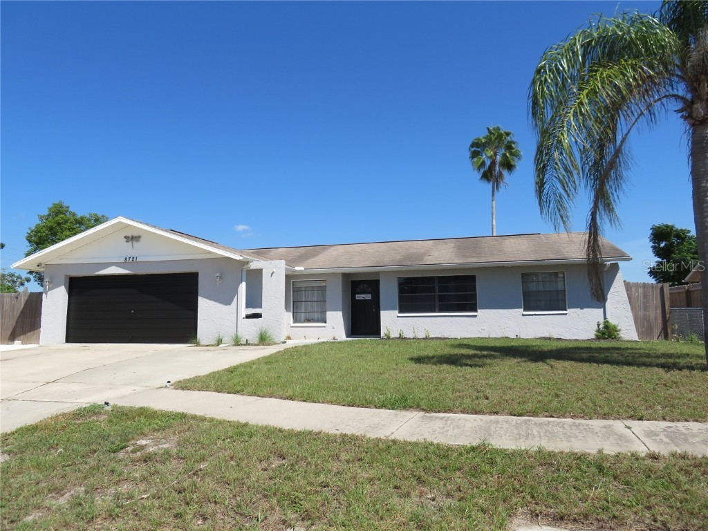 8721 Woodcrest Drive Port Richey FL 34668 W7858376 image1