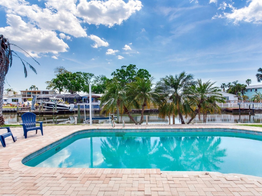 8722 Hickorywood Lane Tampa FL 33615 - CANAL TO TAMPA BAY TB8368417 image1