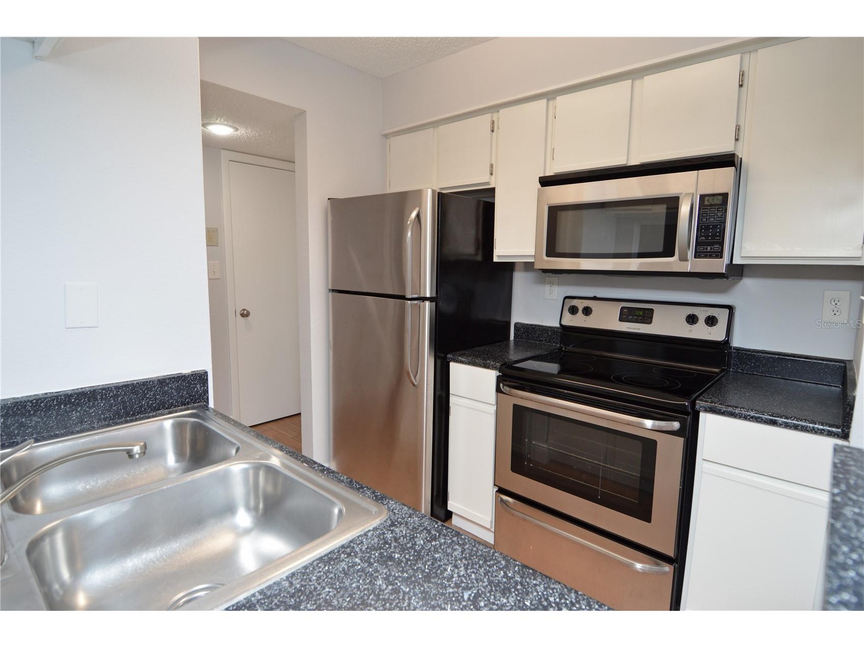 8722 Mallard Reserve Drive #102 Tampa FL 33614 TB8529464 image7