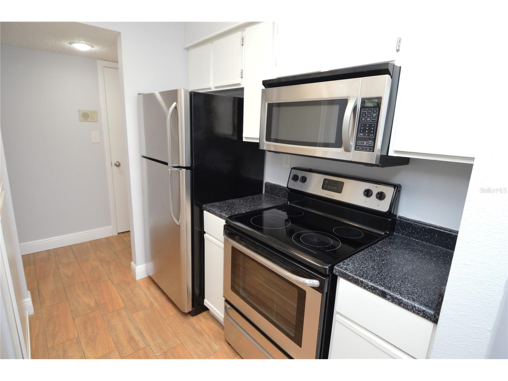 8722 Mallard Reserve Drive #102 Tampa FL 33614 TB8529464 image8