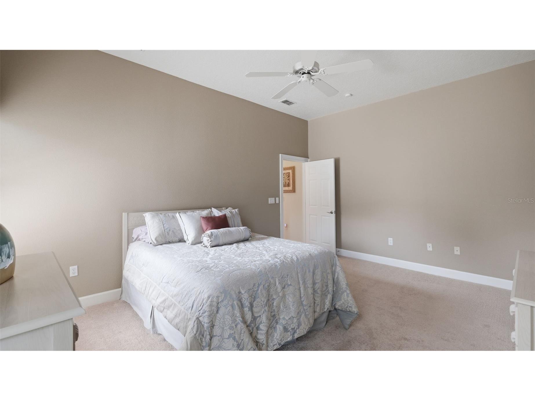 8722 Mississippi Run Weeki Wachee FL 34613 O6424358 image35