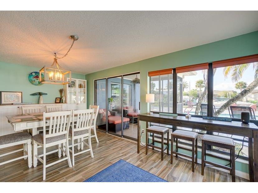 8722 Thornwood Lane Tampa FL 33615 TB8383405 image20