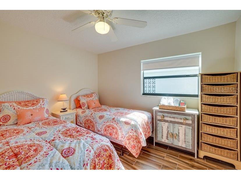 8722 Thornwood Lane Tampa FL 33615 TB8383405 image27