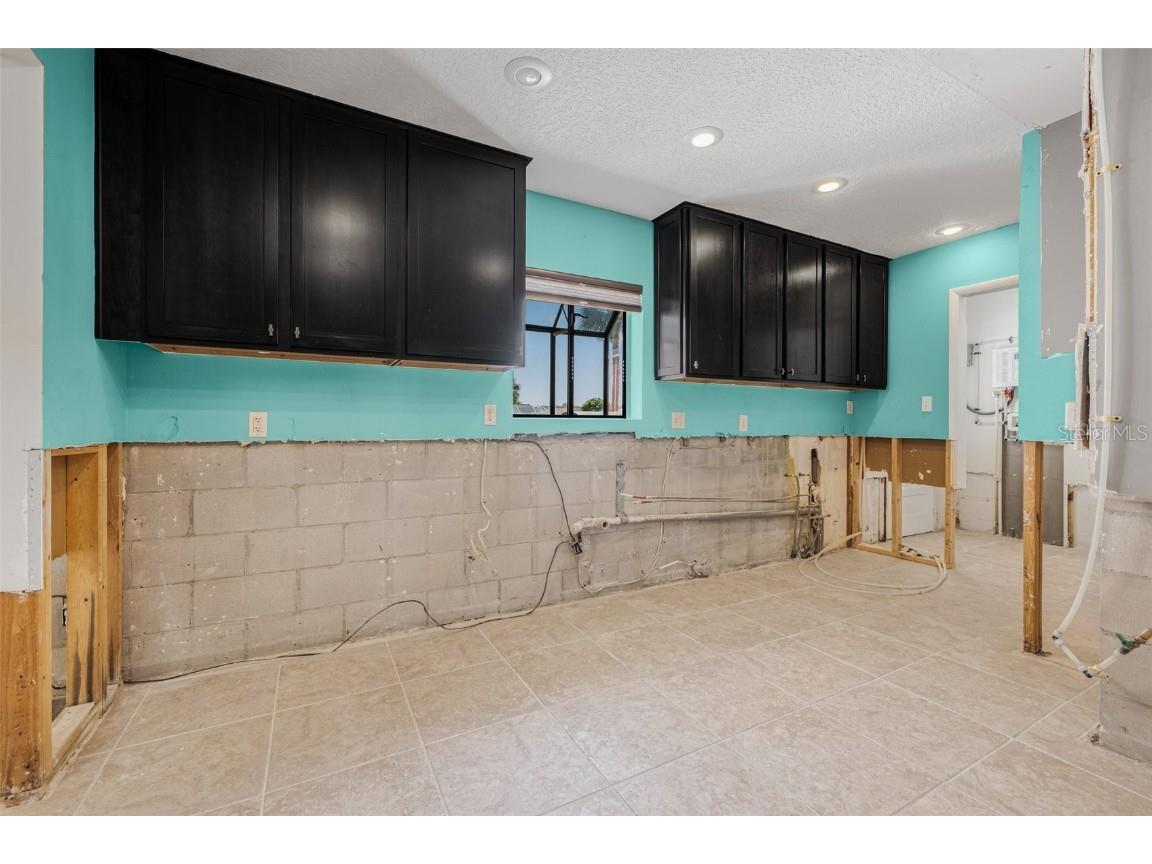 8722 Thornwood Lane Tampa FL 33615 TB8383405 image35