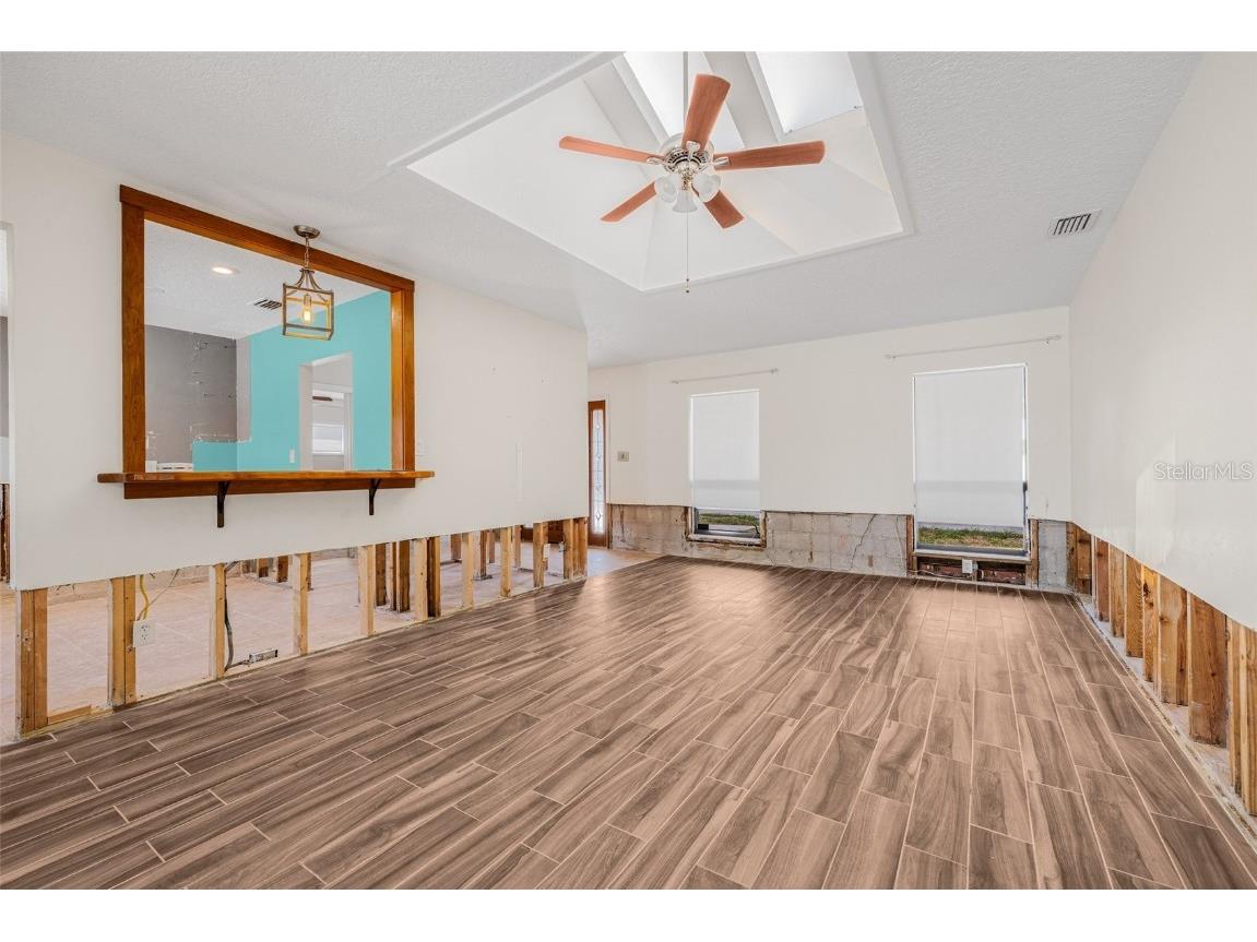 8722 Thornwood Lane Tampa FL 33615 TB8383405 image38