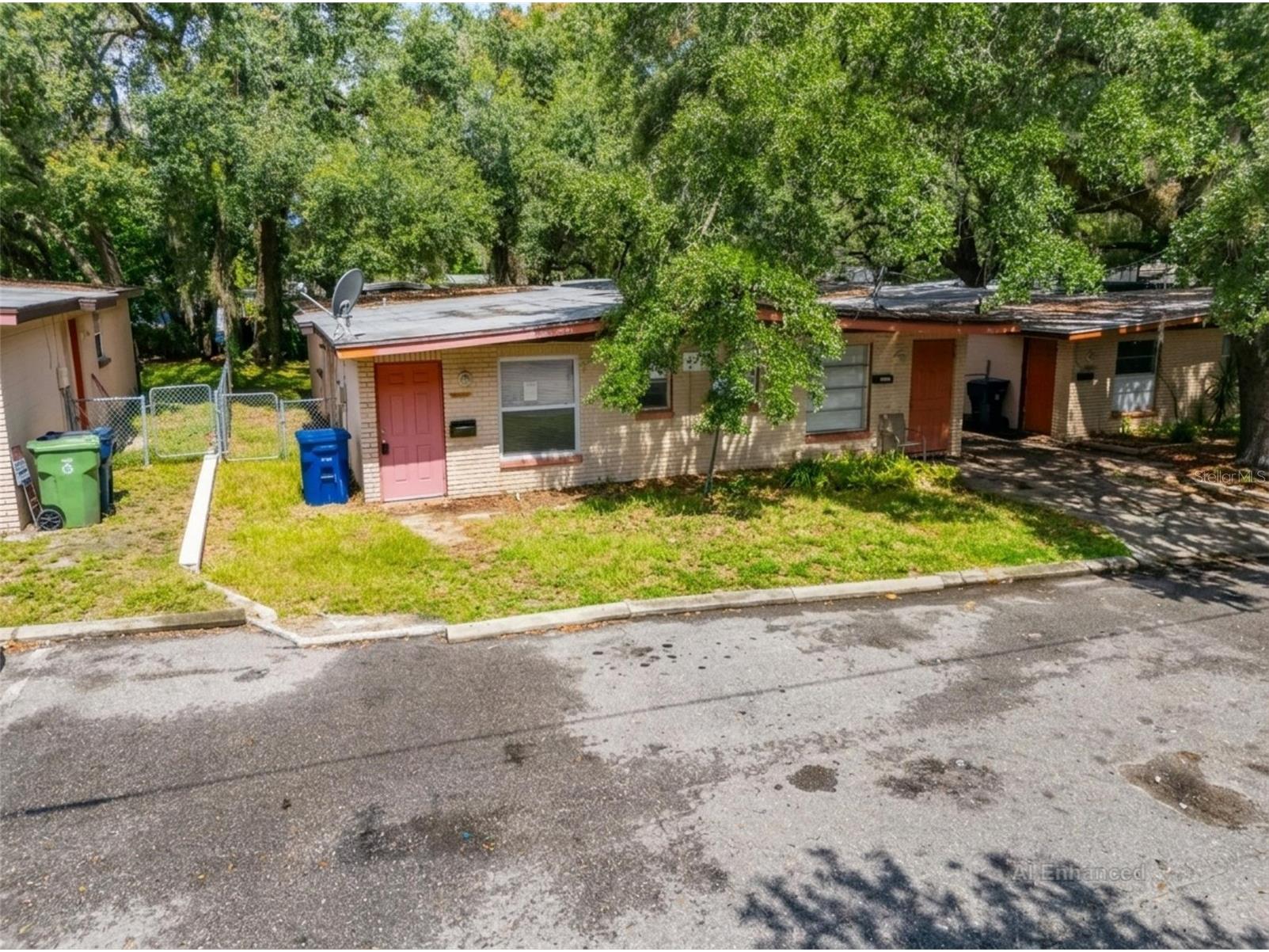 8723 & 8724 N 48th Street Tampa FL 33617 TB8523844 image29