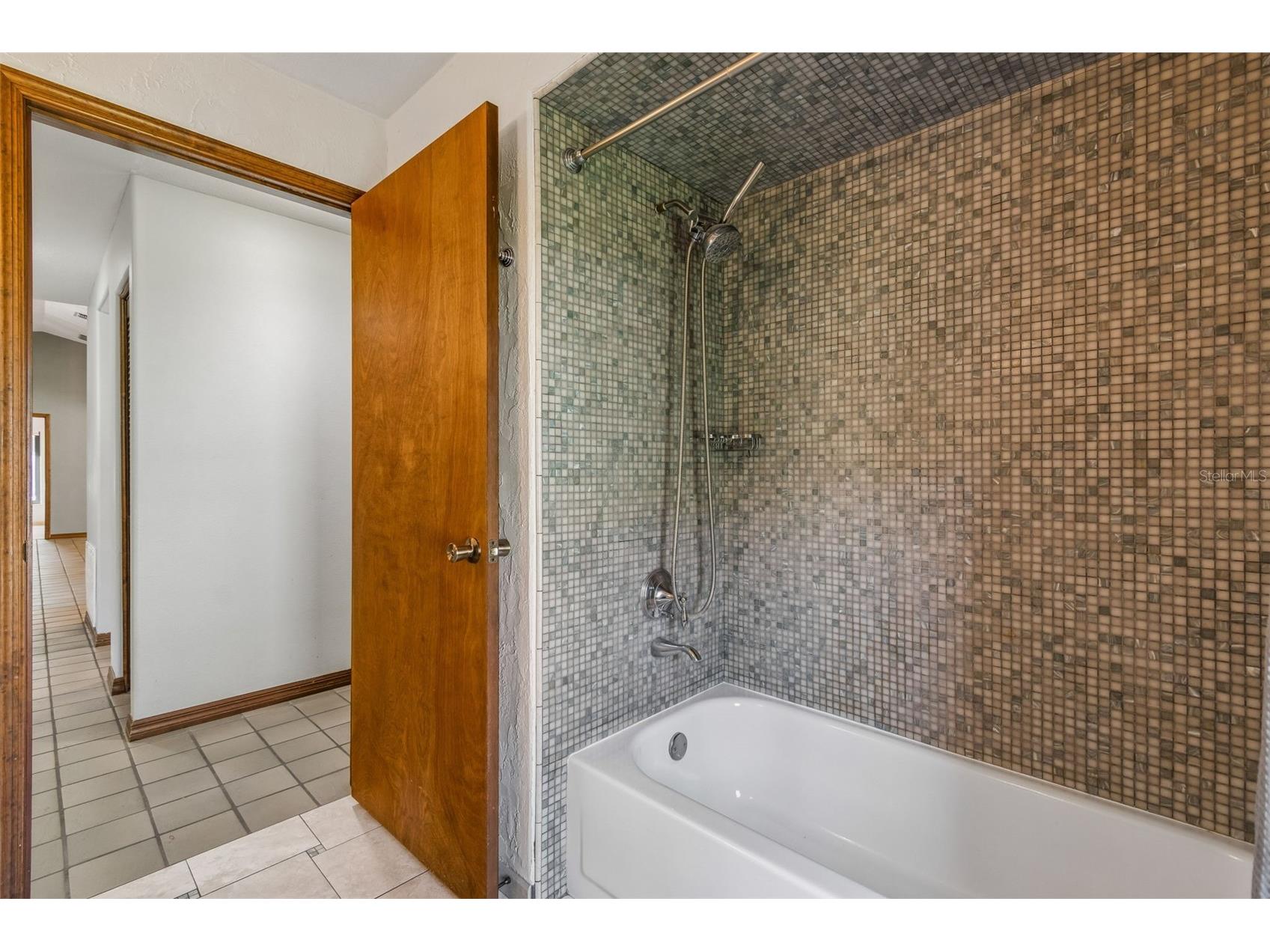 8723 Ashbury Drive Hudson FL 34667 TB8498803 image18