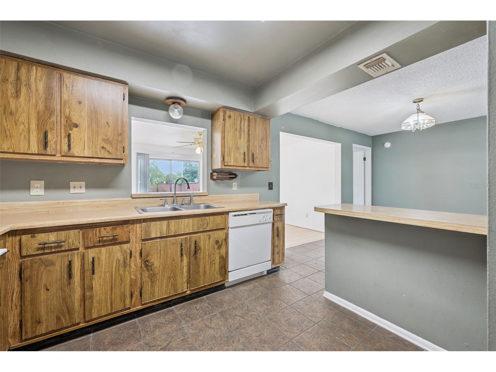 8723 Hill Pine Road Orlando FL 32825 O6403012 image8