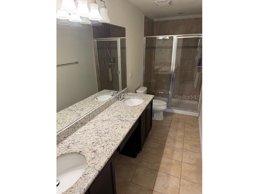 8723 Turnstone Haven Place Tampa FL 33619 TB8412436 image16