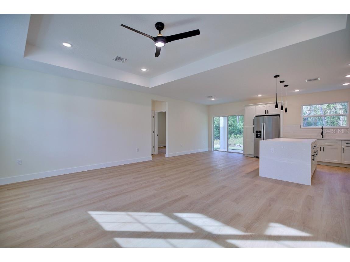 8724 Capilla Street Sebring FL 33872 L4957295 image5