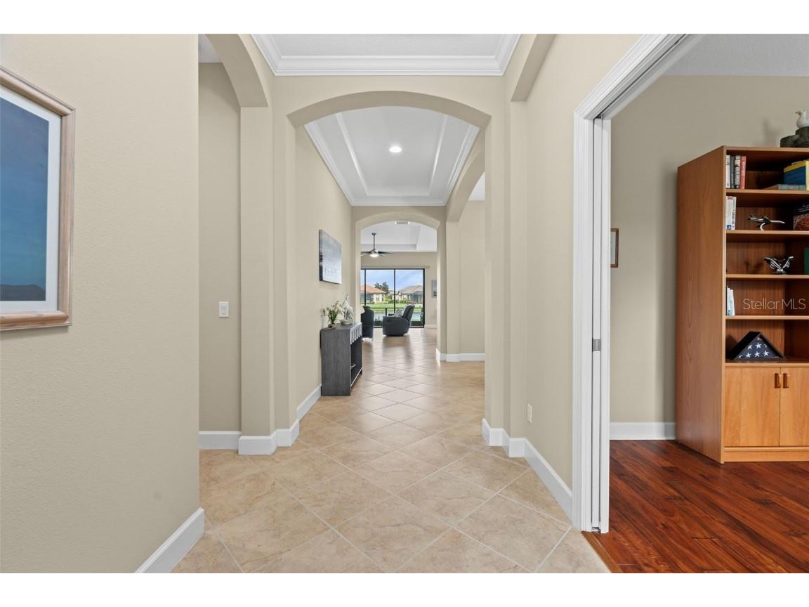 8725 Amaretto Avenue Sarasota FL 34238 A4667771 image16