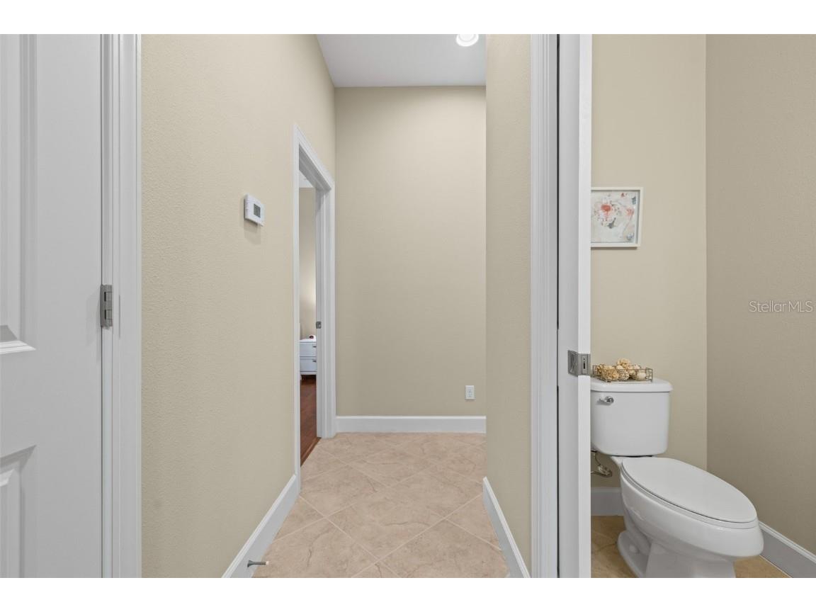 8725 Amaretto Avenue Sarasota FL 34238 A4667771 image17