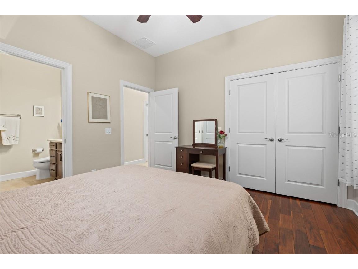 8725 Amaretto Avenue Sarasota FL 34238 A4667771 image24