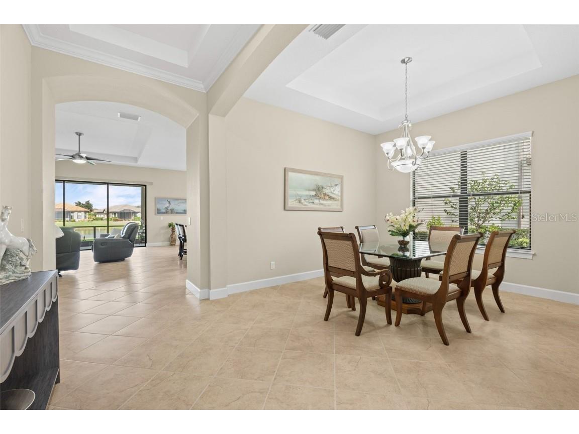 8725 Amaretto Avenue Sarasota FL 34238 A4667771 image28