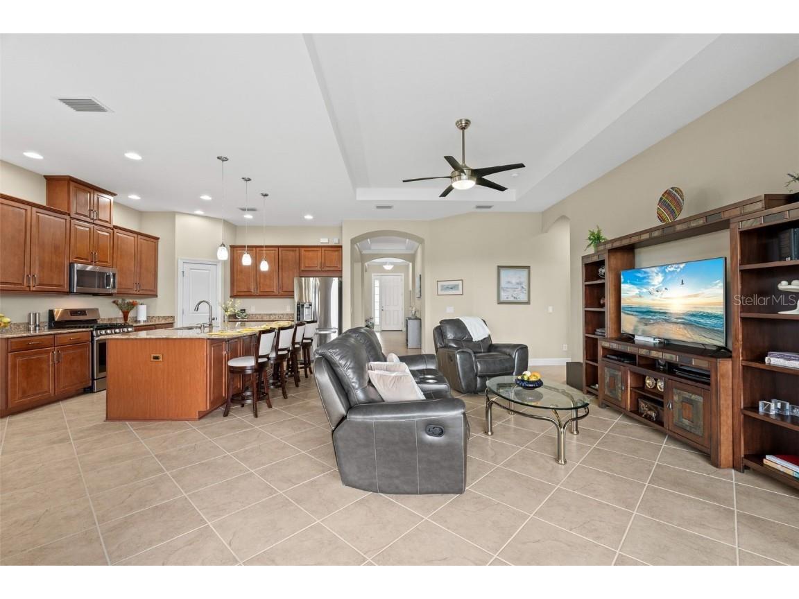 8725 Amaretto Avenue Sarasota FL 34238 A4667771 image29