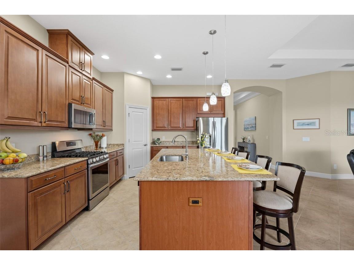 8725 Amaretto Avenue Sarasota FL 34238 A4667771 image30