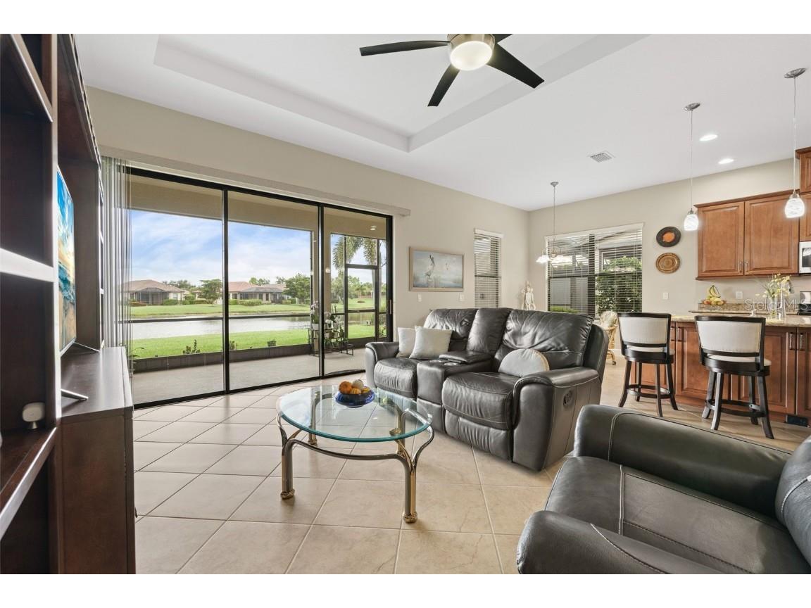 8725 Amaretto Avenue Sarasota FL 34238 A4667771 image37