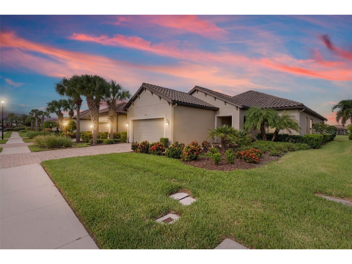 8725 Amaretto Avenue Sarasota FL 34238 A4667771 image4