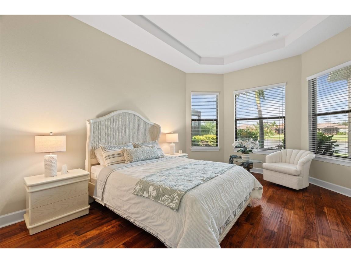 8725 Amaretto Avenue Sarasota FL 34238 A4667771 image43