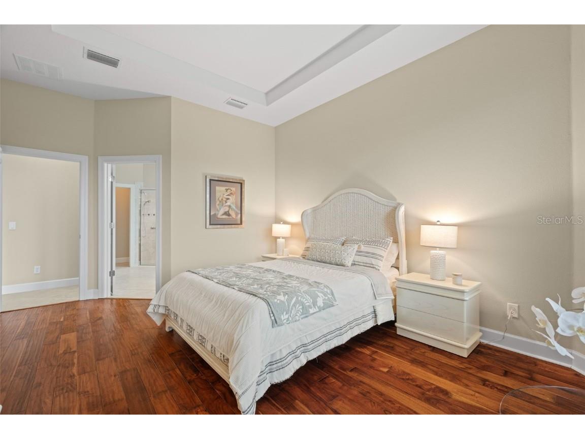 8725 Amaretto Avenue Sarasota FL 34238 A4667771 image45